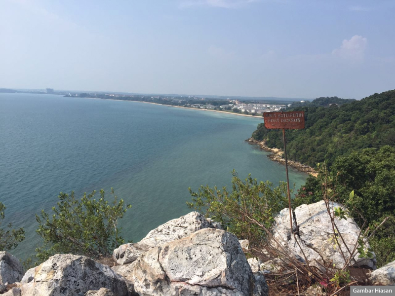 Pengalaman Seram Mendaki Bukit Batu Putih, Tanjung Tuan, Port Dickson