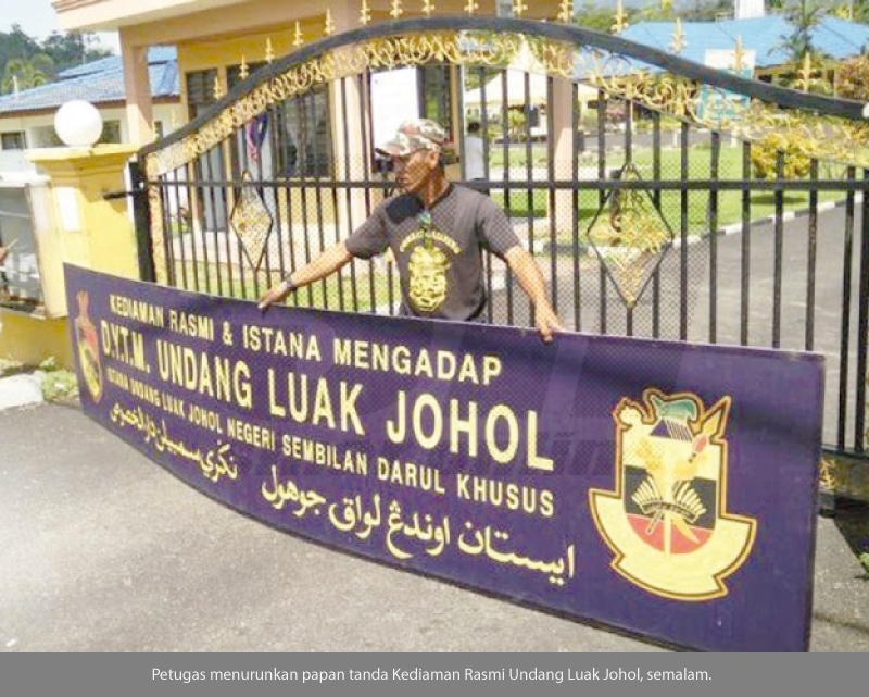 Kerajaan Negeri Memotong Bekalan Elektrik & Air Balai Undang Luak Johol